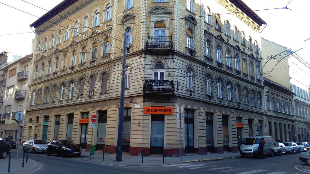 Maxim apartman Budapest Exterior foto